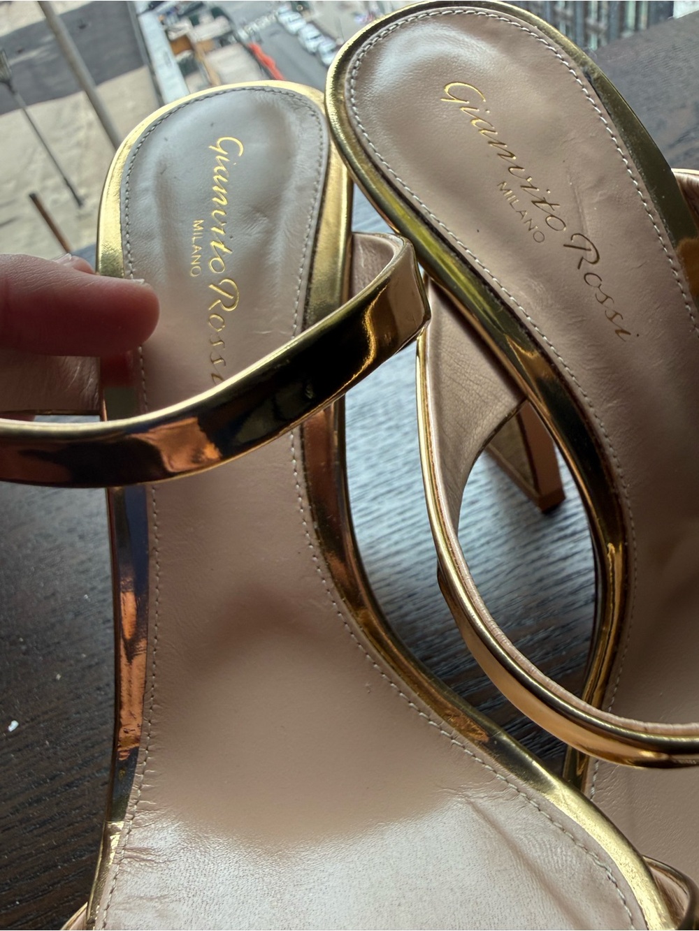 Gianvito Rossi Aura sandal in gold metallic size 38 - Picture 4 of 13